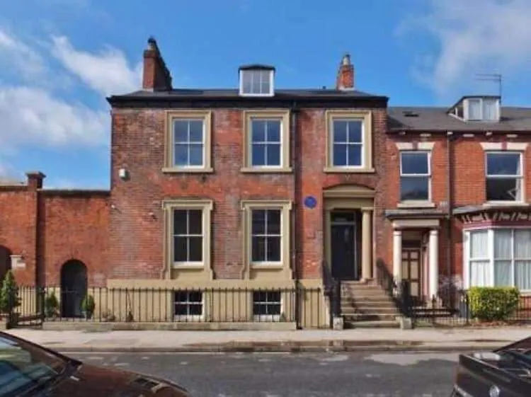 114 Coltman Street Hull Hotel Kingston upon Hull